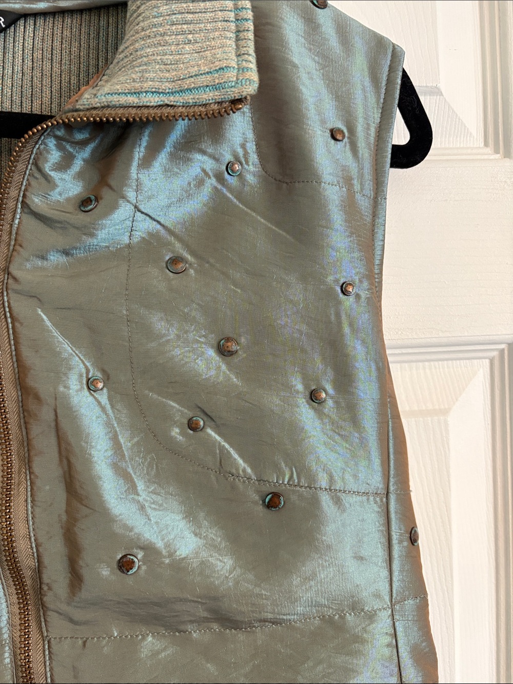 SPANNER Shiny Sage Green Iridescent Studded Detail Zip-Front Vest 🌟2/$30🌟 - Picture 3 of 11
